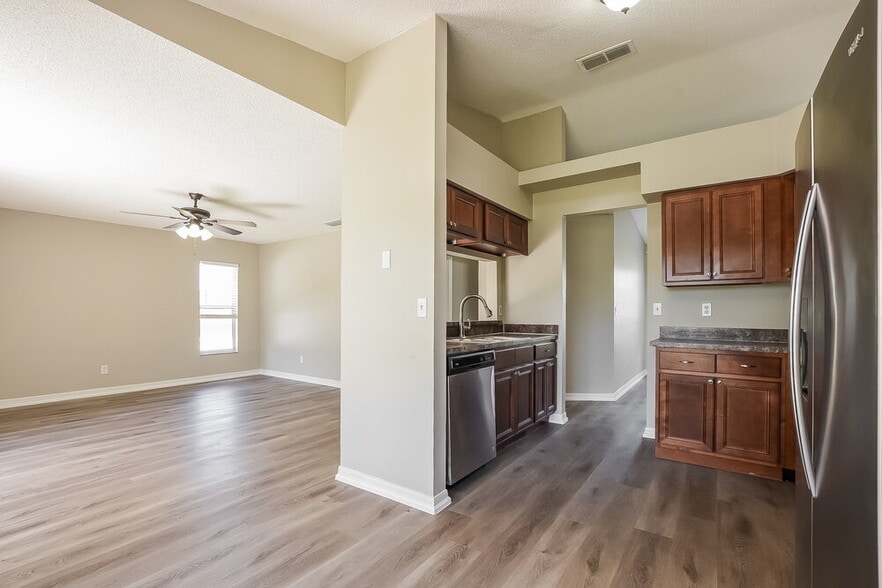 Building Photo - 11507 Brandiwine Ct