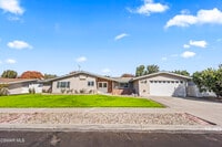 Building Photo - 1217 Coventry Dr