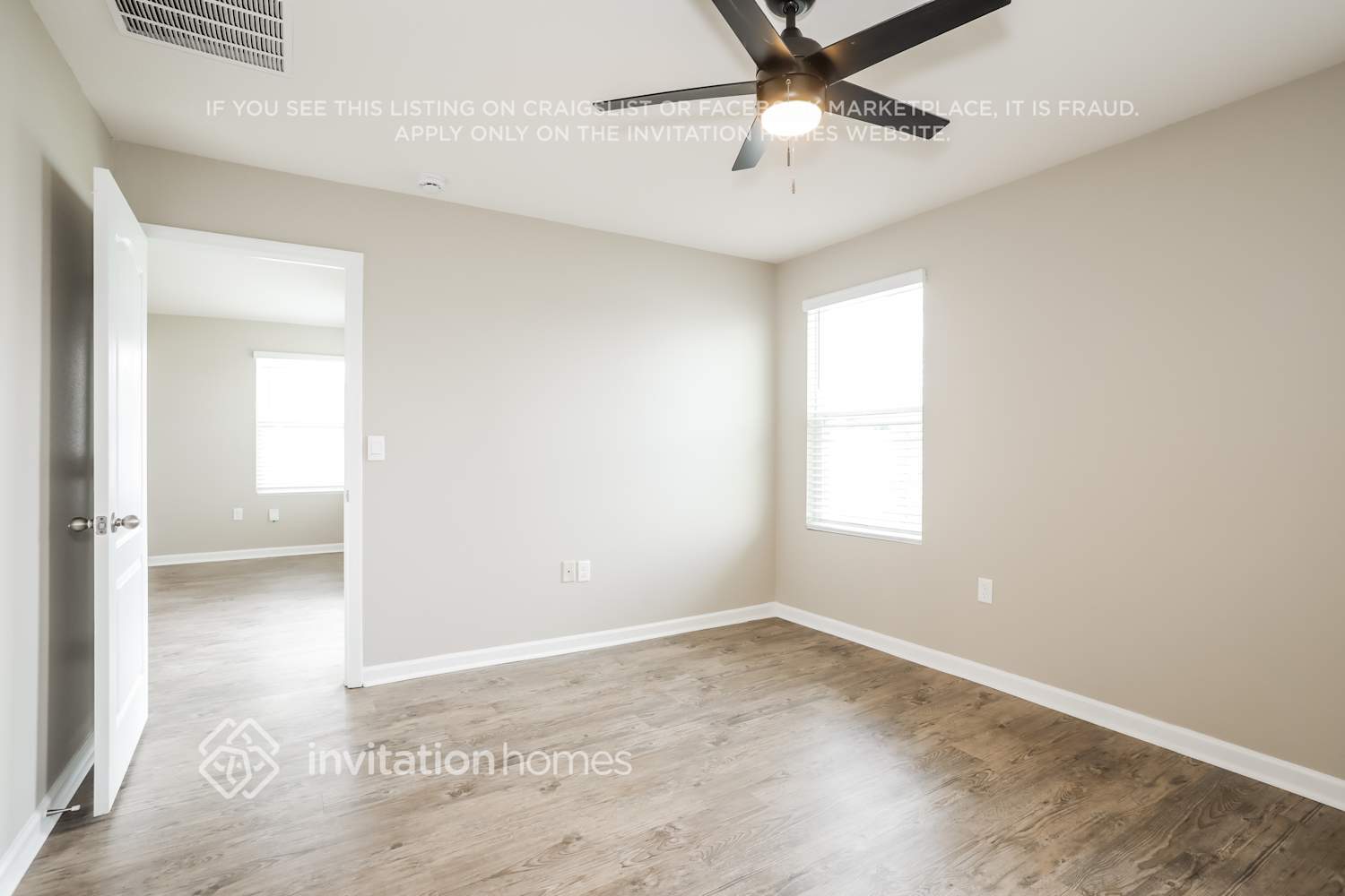 Building Photo - 2219 Willow Gln Ln