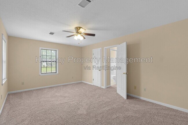 Building Photo - 3638 Karleen Rd