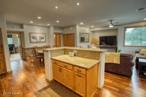 Building Photo - 3700 W Black Oak Loop