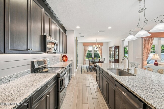 Building Photo - 48 Indian Grass Dr