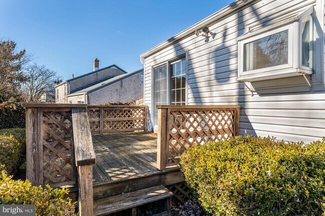 Building Photo - 309 Williams Rd