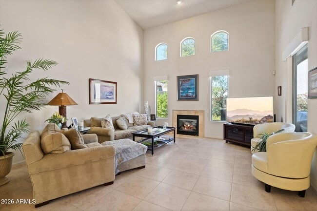 Building Photo - 20802 N Grayhawk Dr