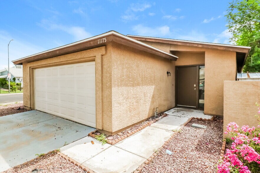 Building Photo - 11175 N 82nd Ln