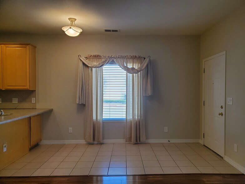 Building Photo - 4205 Prestige Pt