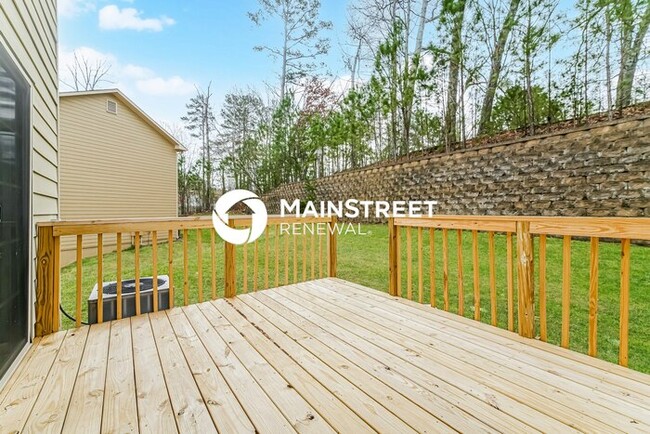 Building Photo - 2 Bedroom Pet-Friendly Home in CARTERSVILLE, GA with Main Street Renewal