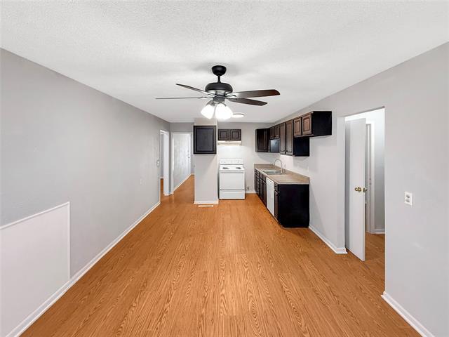 Building Photo - 6216 Loydhill Ln