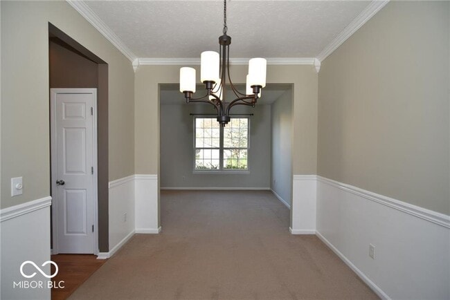 Building Photo - 5742 Cantigny Way N