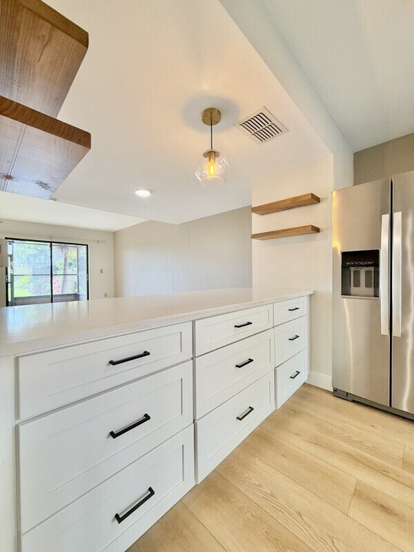 Building Photo - 817 Fairwood Forest Dr