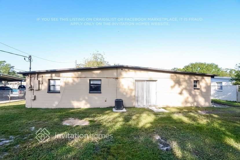 Building Photo - 1720 Darlington Dr