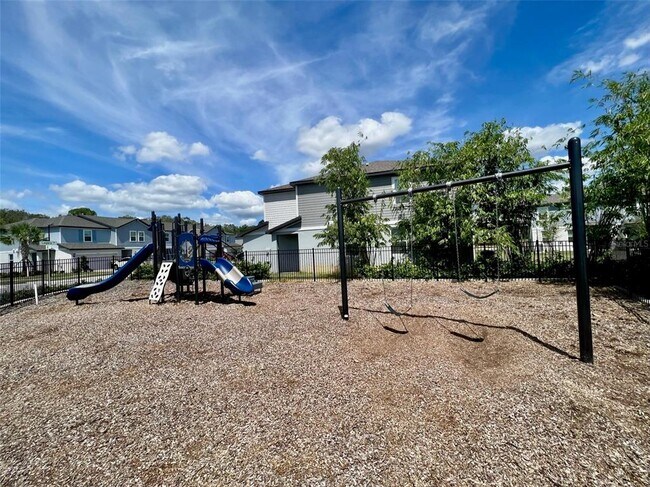 Building Photo - 737 Legacy Dr