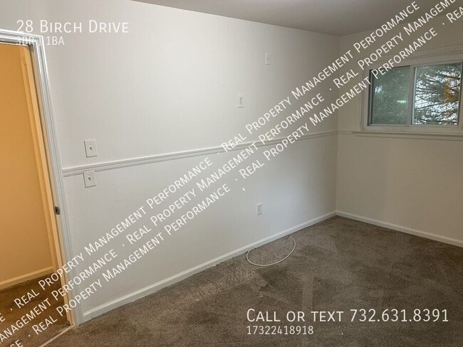 Building Photo - 28 Birch Dr