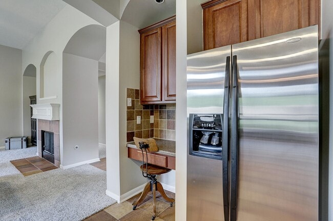 Building Photo - 9127 Morningstar Dr