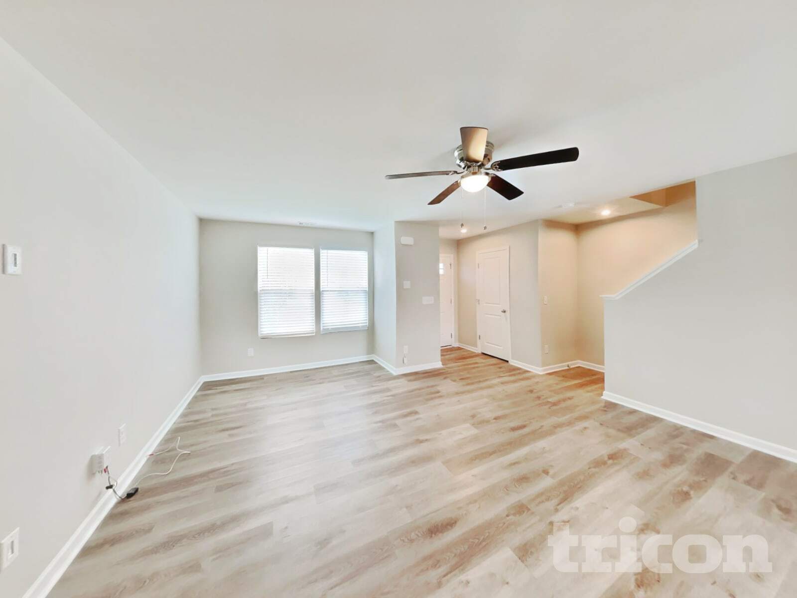 Building Photo - 2424 Solomon Ln