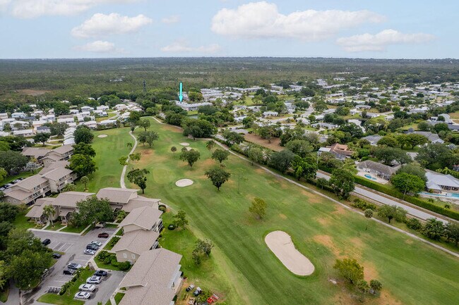 Building Photo - 18081 SE Country Club Dr