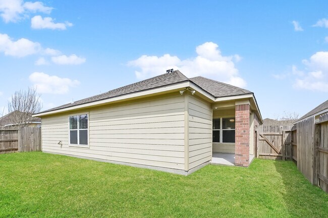 Building Photo - 10364 Stone Gate Dr