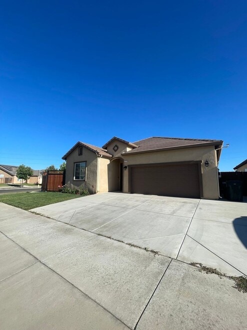 Building Photo - 1210 Wildcat Dr
