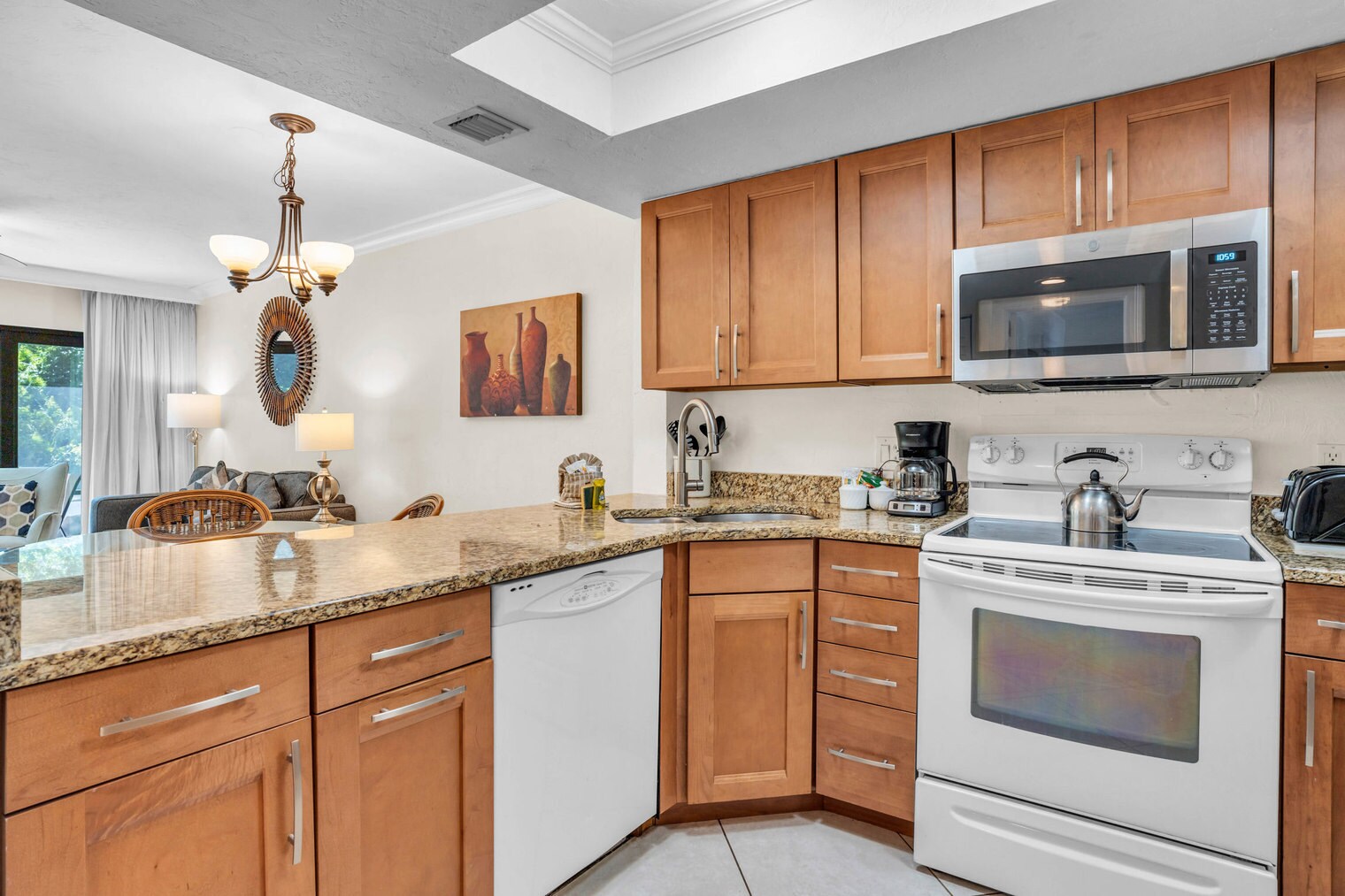 Building Photo - 600 Neapolitan Way