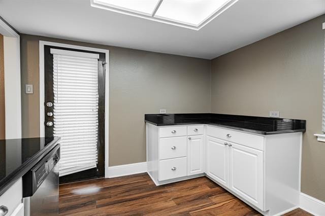 Building Photo - 7809 Meadow Park Dr