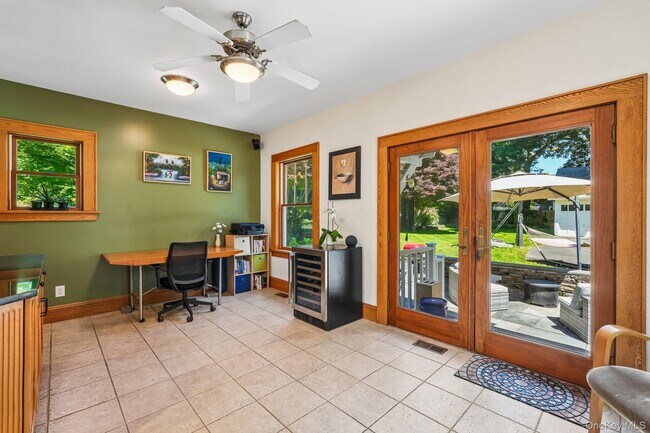 Building Photo - 281 Piermont Ave