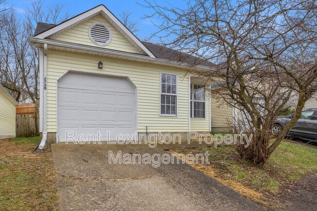 Building Photo - 2720 Chelsea Woods Ct