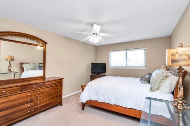 Building Photo - 530 N Post Oak Ln