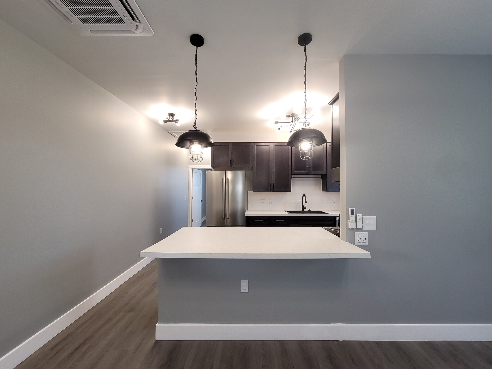 Building Photo - 1102 S Malott St