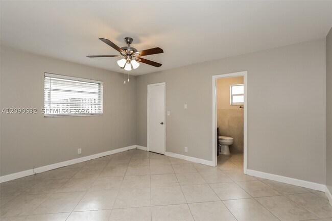 Building Photo - 2200 N 55th Ave