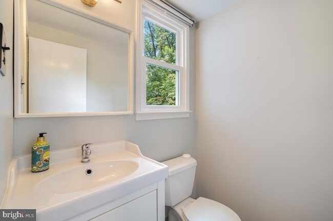 Building Photo - 7616 Winterberry Pl