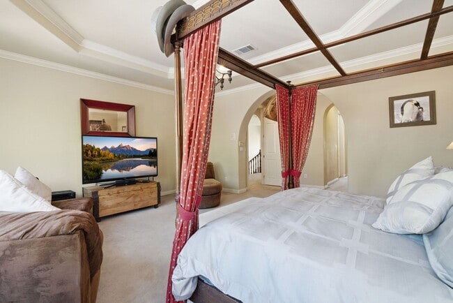 Building Photo - Private Gated Christopher Homes Estate in The Vineyards | Resort-Style Backyard & Strip Views