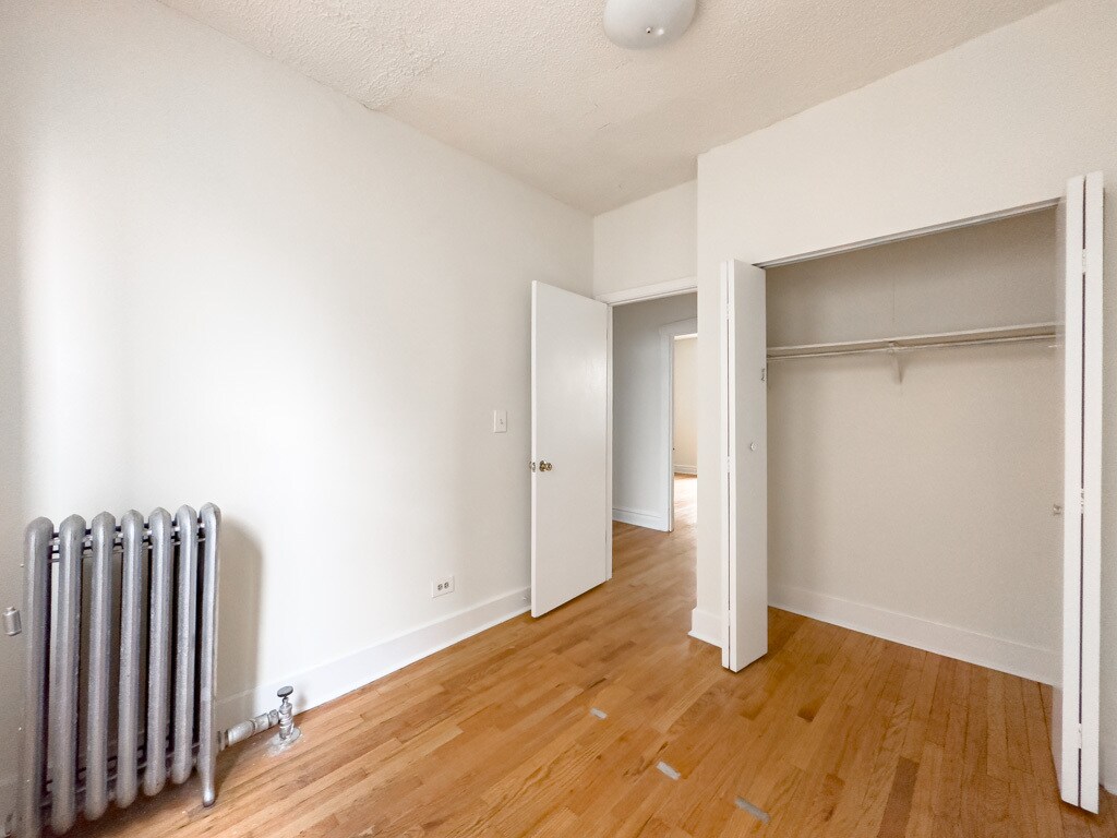 Building Photo - 1540 N Kedzie Ave