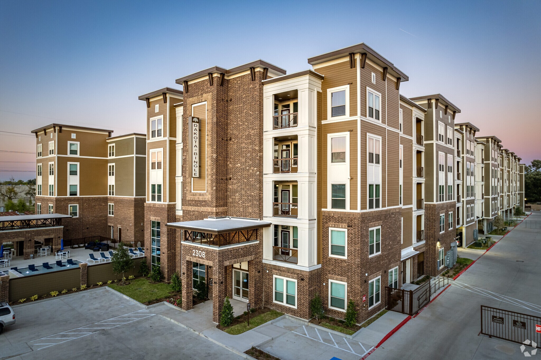 Dakota at Bingle 2308 Bingle Rd Houston TX 77055 Apartment Finder