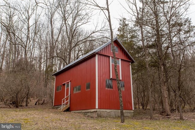 Building Photo - 120 Tabor Rd