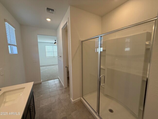 Building Photo - 4235 W Yolanda Ln