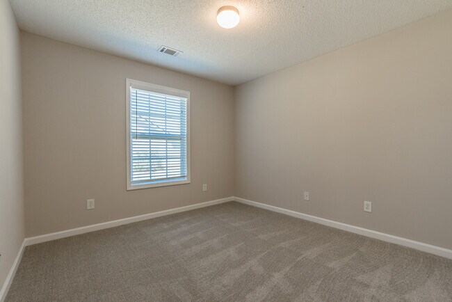Building Photo - 1420 Jefferson Walk Cir
