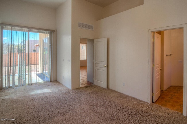 Building Photo - 7658 E Chase Park Loop