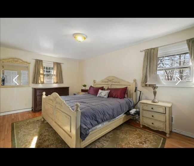 Building Photo - Charming 4BR House in Scarsdale