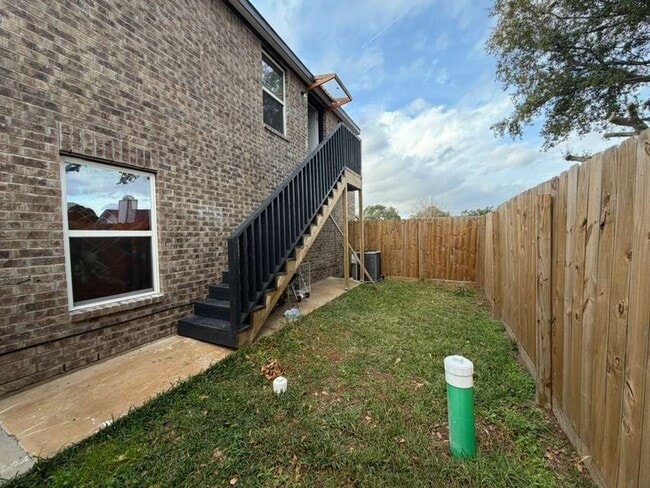 Building Photo - Brand New Home!