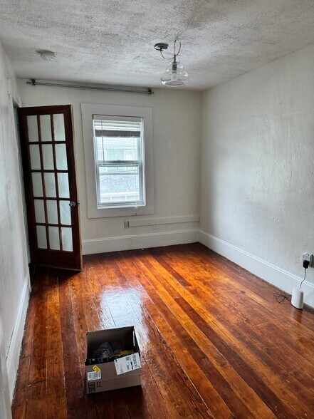 Living room - 10 Arlington St
