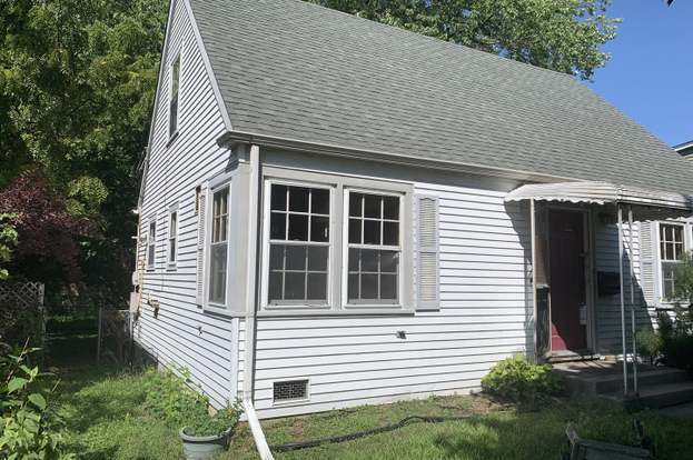 Building Photo - 8837 S Talman Ave