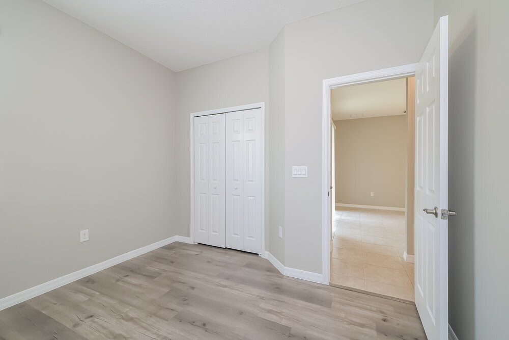 Building Photo - 1392 Merion Dr