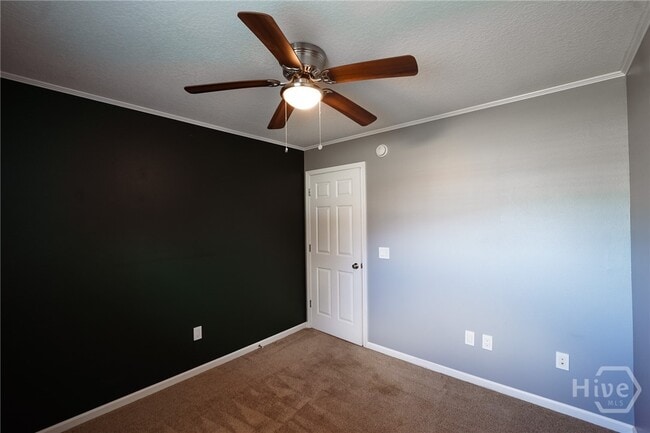 Building Photo - 170 Willow Oak Dr