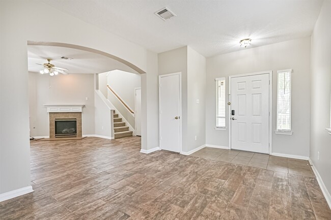Building Photo - 4714 Montclair Hill Ln
