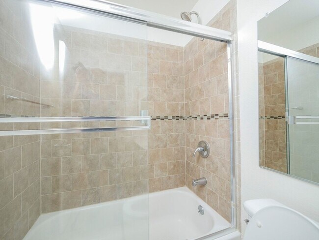 Floorplan - 5317-5311 Denny Ave