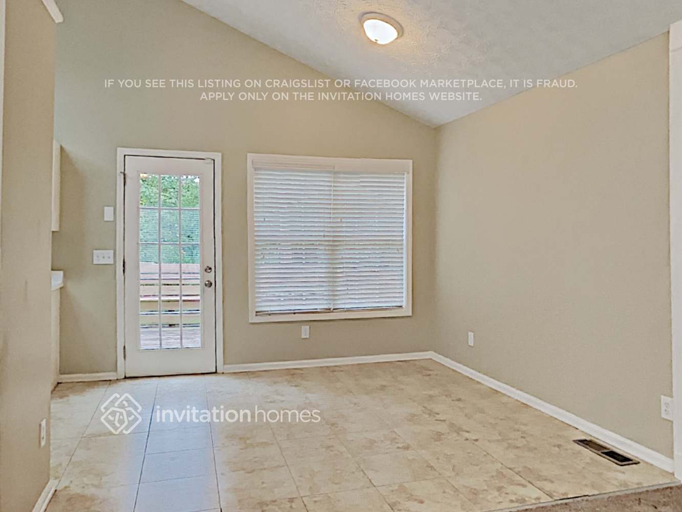 Building Photo - 1045 Hunters Oak Trail