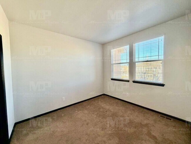 Building Photo - 3809 Rock Creek Dr