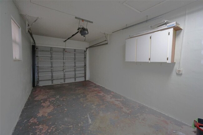 Building Photo - 6380 W 24th Ct