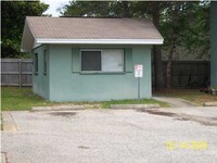 Building Photo - 569 Florosa Ct