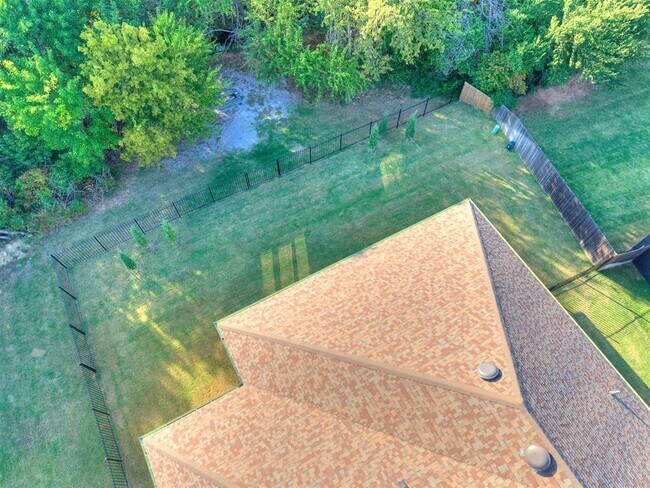 Building Photo - 2117 Aminas Wy